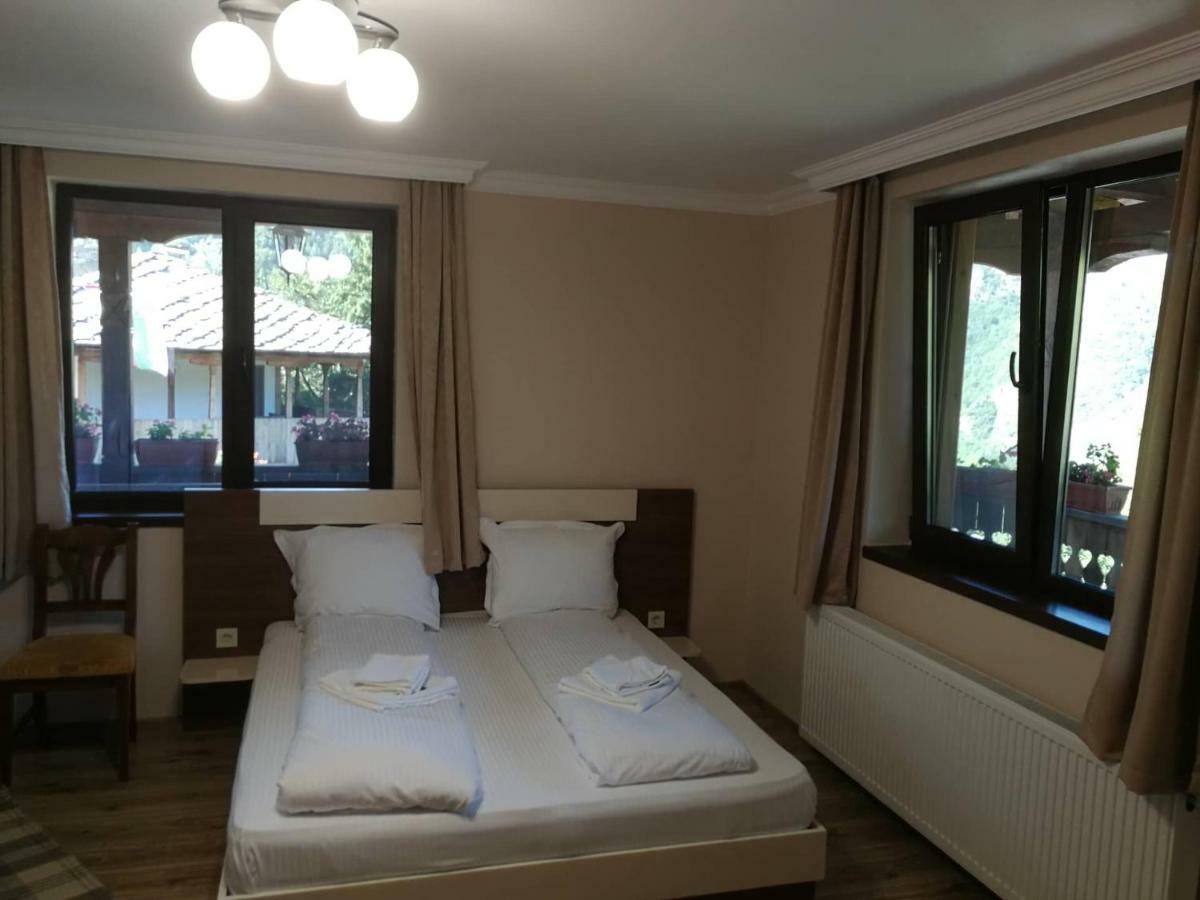 Слънчевата Къща Otel Kovačevica Dış mekan fotoğraf